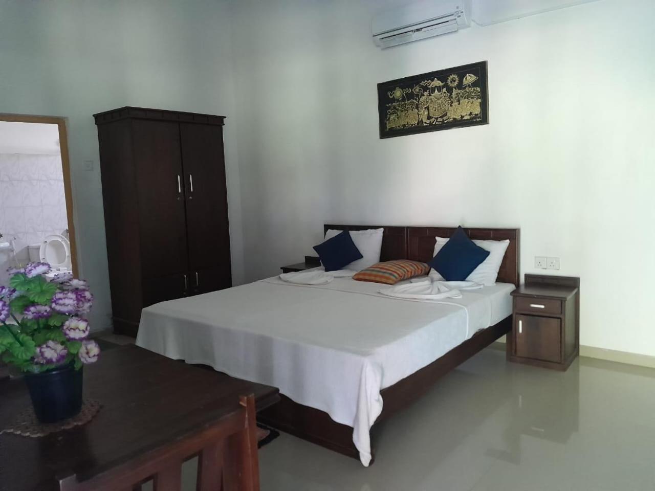 Serenity Lake Resort Yala Tissamaharama Kültér fotó
