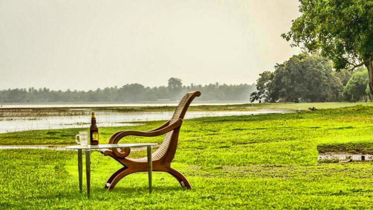 Serenity Lake Resort Yala Tissamaharama Kültér fotó