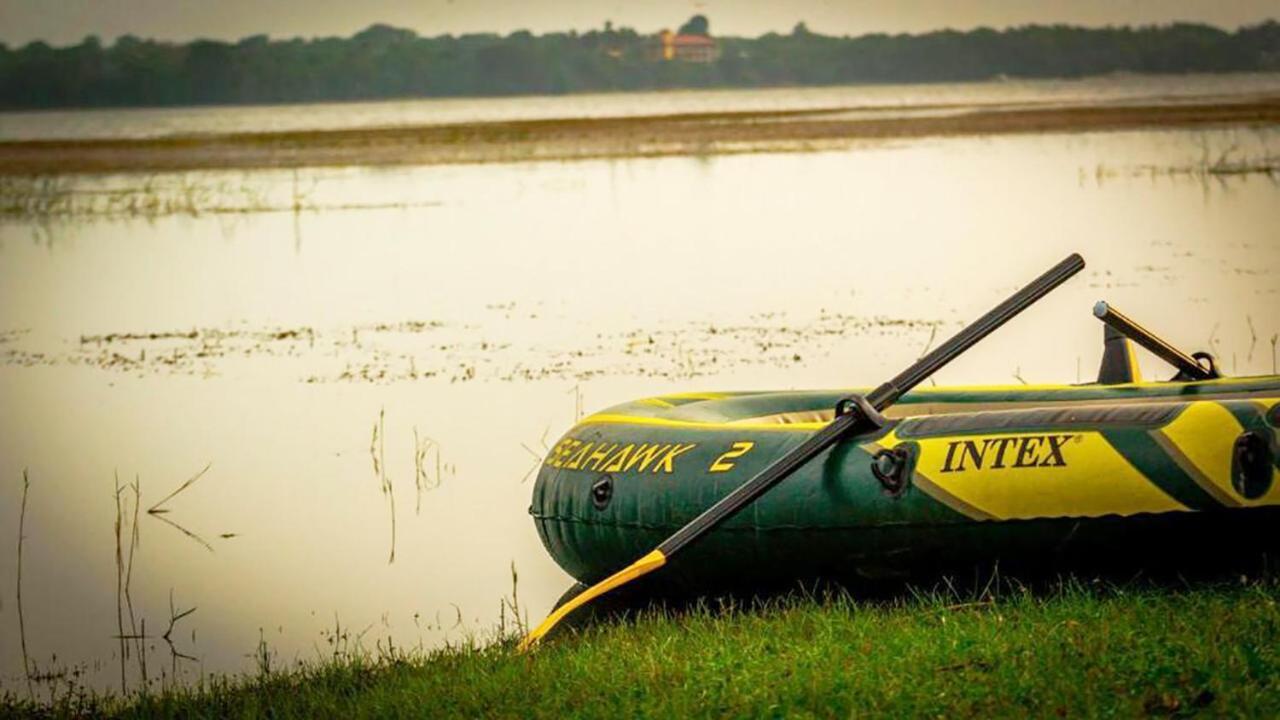 Serenity Lake Resort Yala Tissamaharama Kültér fotó